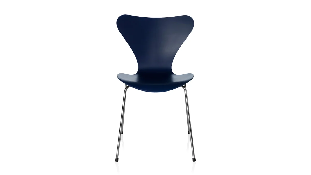 Design-Klassiker: Der Stuhl 3107 von Arne Jacobsen