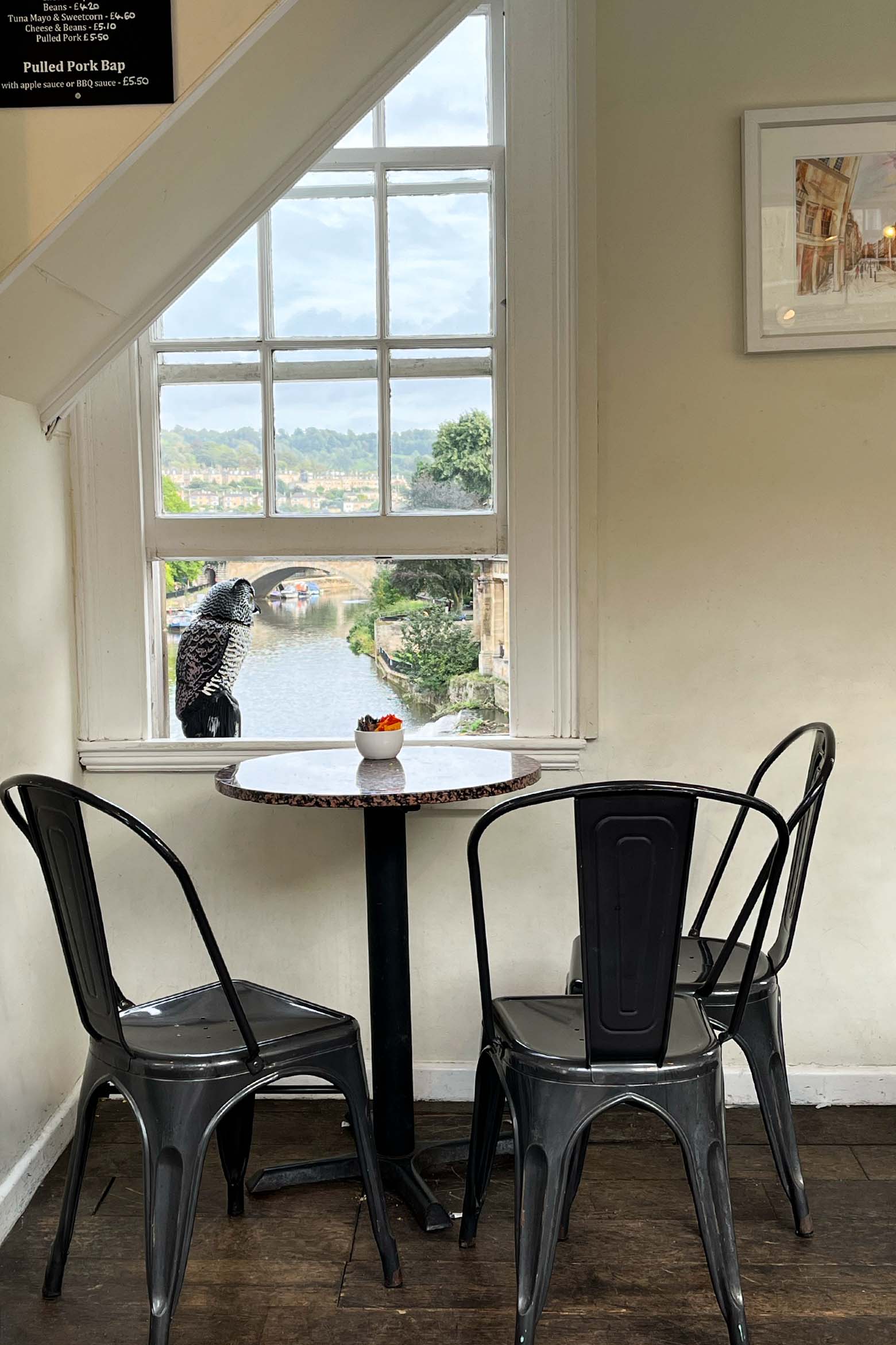 Bath-Highlights: Bridge Coffee Shop auf der Pulteney Bridge