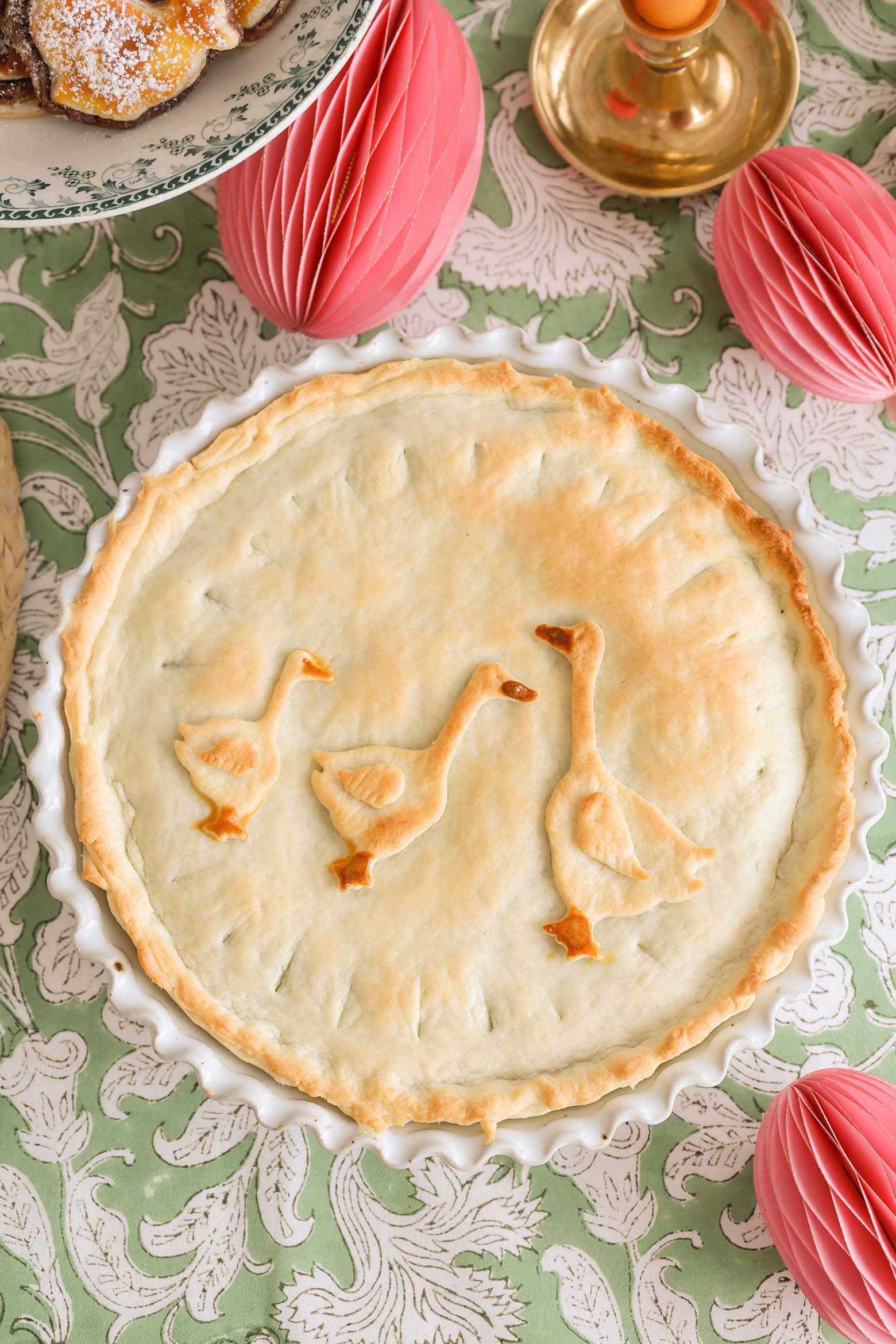 Oster-Pie mit Gänse-Motiv für's Osterfrühstück